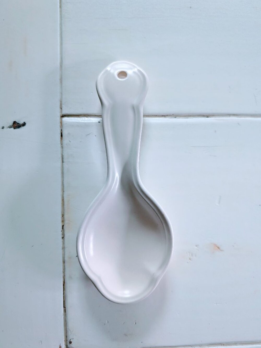 VTG Pfaltzgraff Spoon Rest Holder Off-White Cream Stoneware USA 9” Cottage